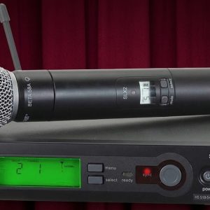 SHURE LXR2 Wireless Mic w/LXR4 Receiver